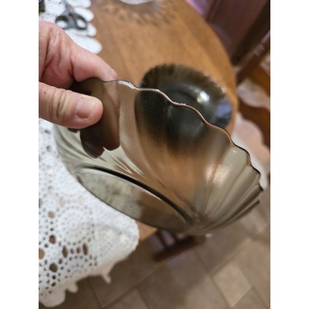 Luminarc Ocean Eclipse Set of 5 Smoke Glass Salad Bowls Scalloped Edges